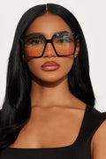 Be That Girl Sunglasses - Black/combo