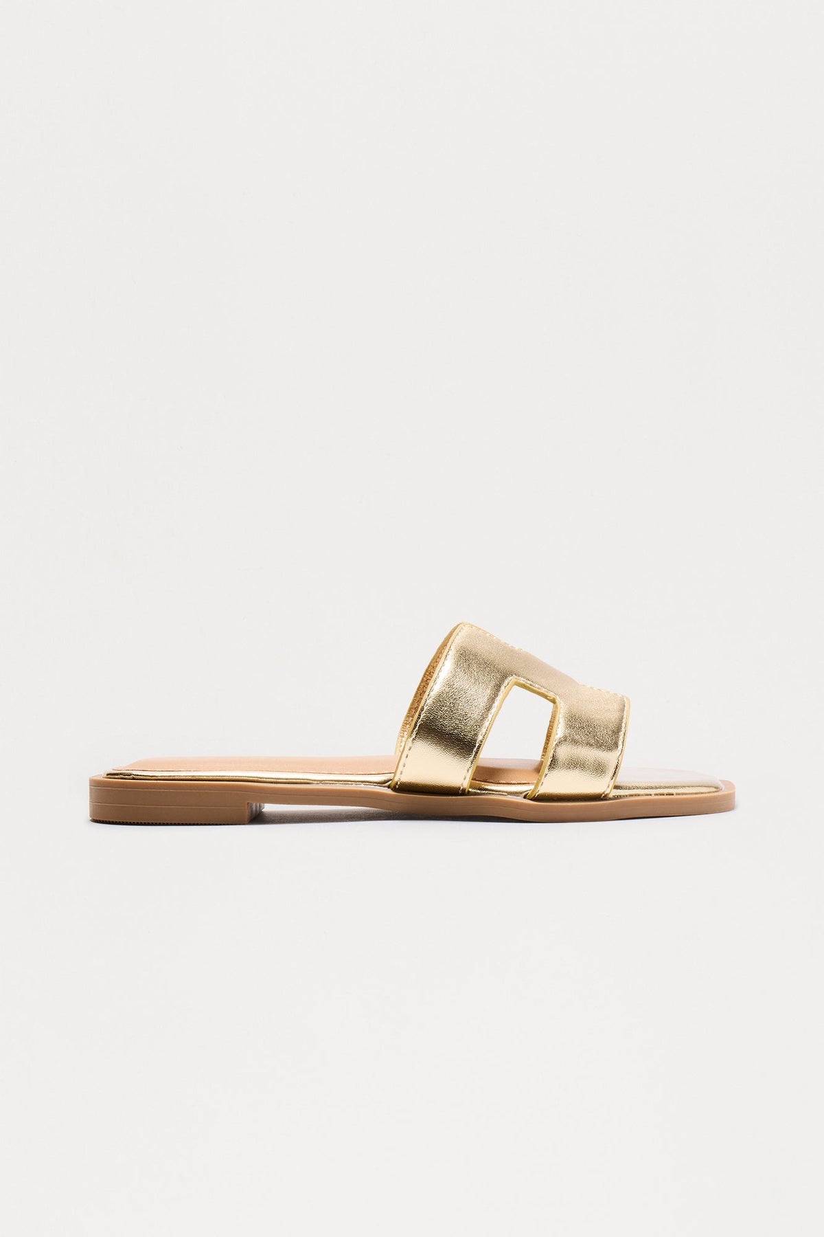 Noe Slip On Sandals - Gold