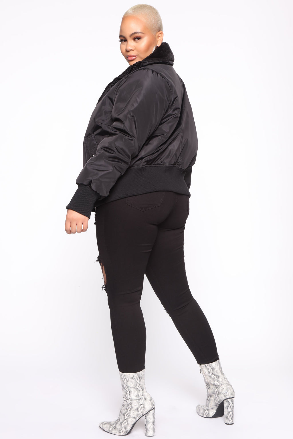 Nights In Denver Bomber Jacket - Black