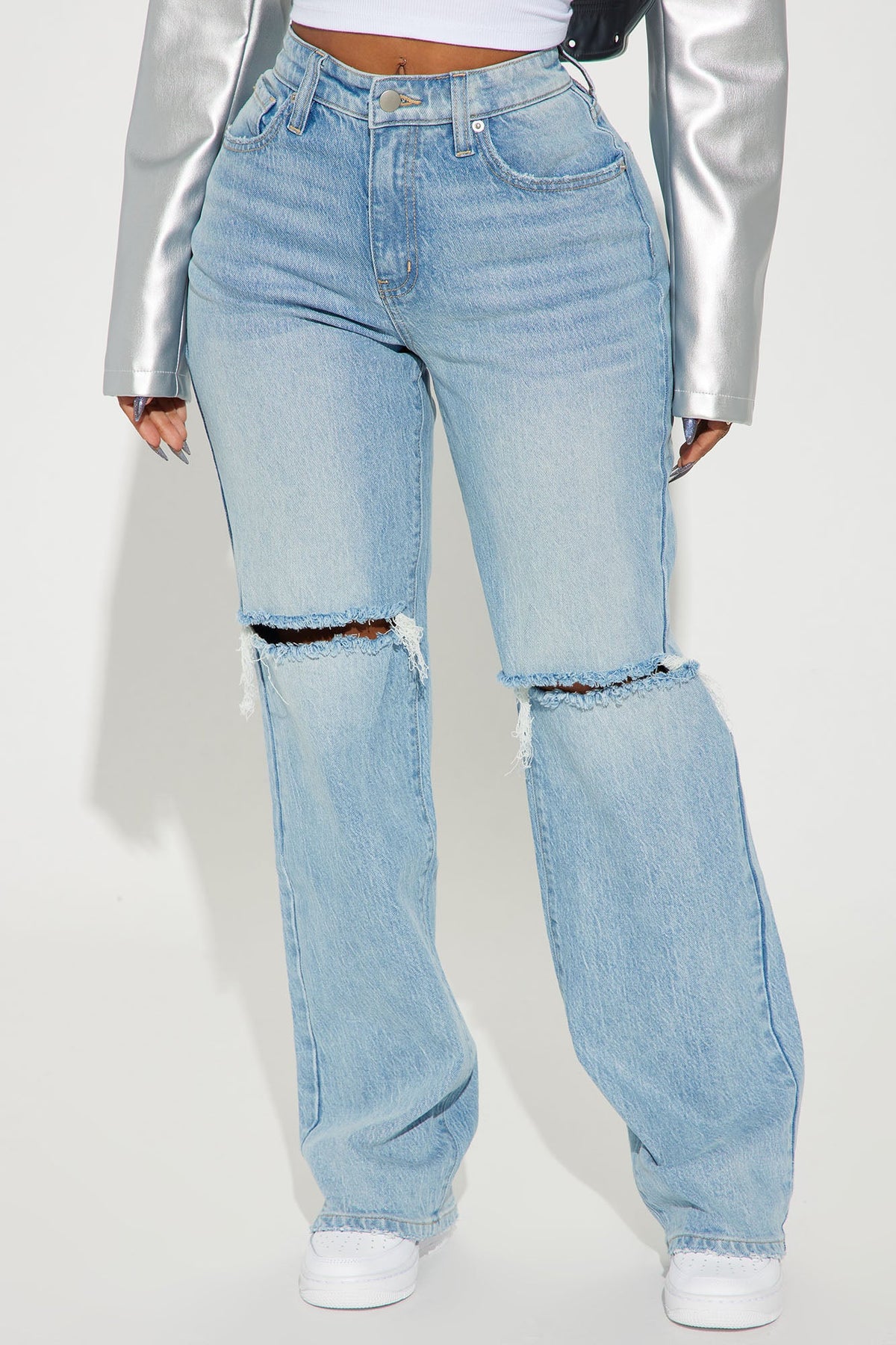 Playing Games Ripped Straight Leg Jeans - Medium Wash