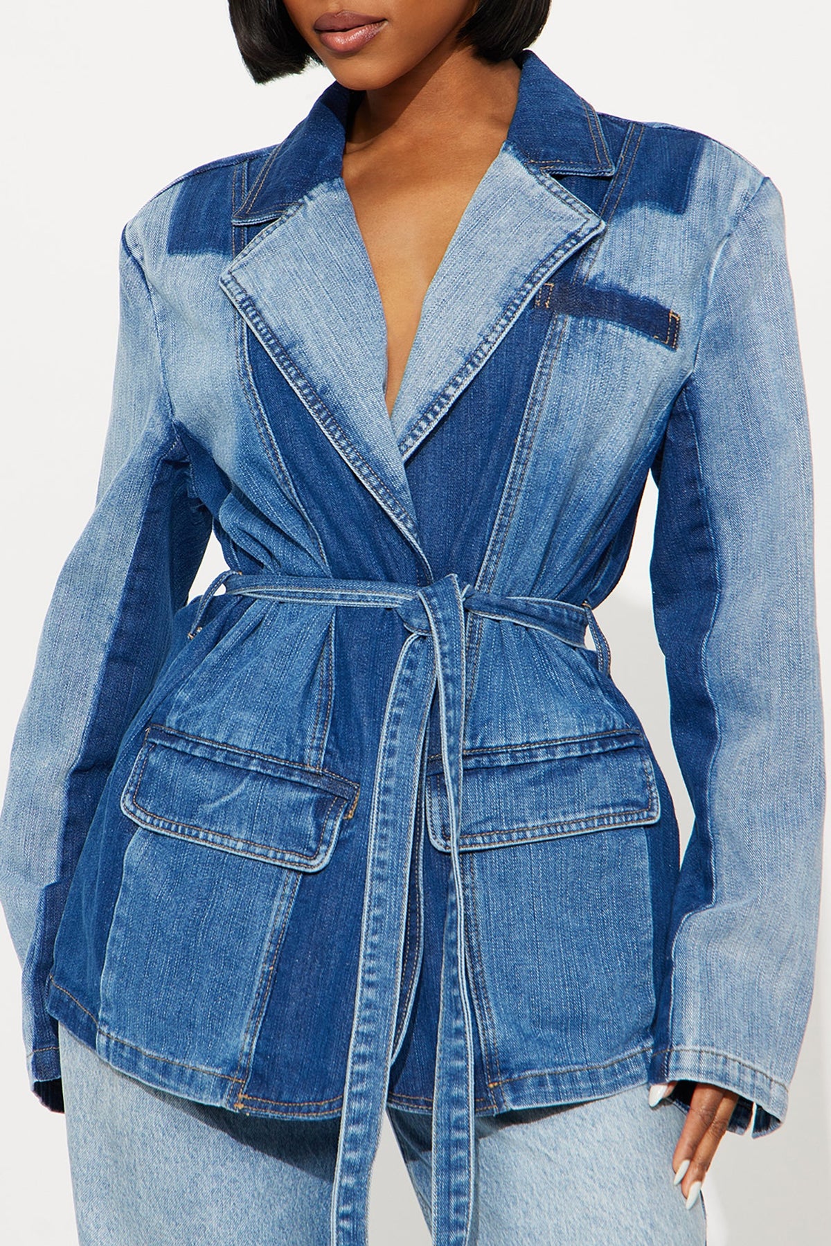 Sharp Contrast Denim Blazer - Medium Wash