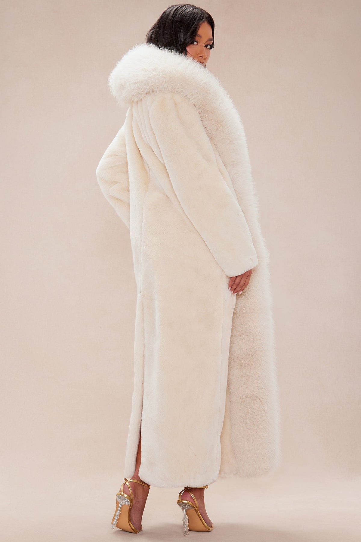 Dakota Maxi Fur Coat - Cream