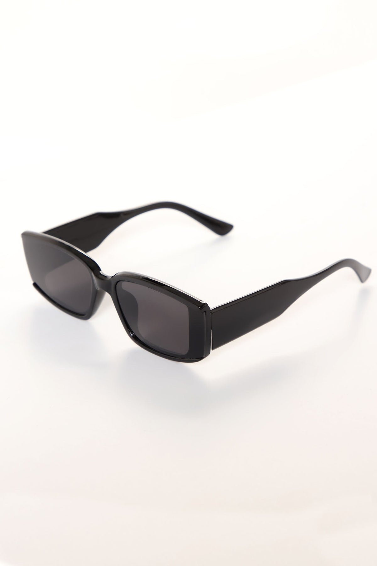 First In Line Sunglasses - Black