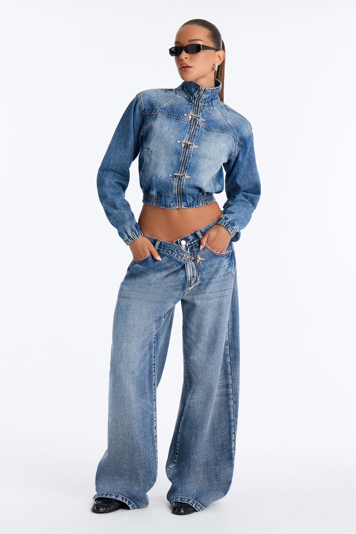 Canton Clasp Wide Leg Jeans - Dark Wash