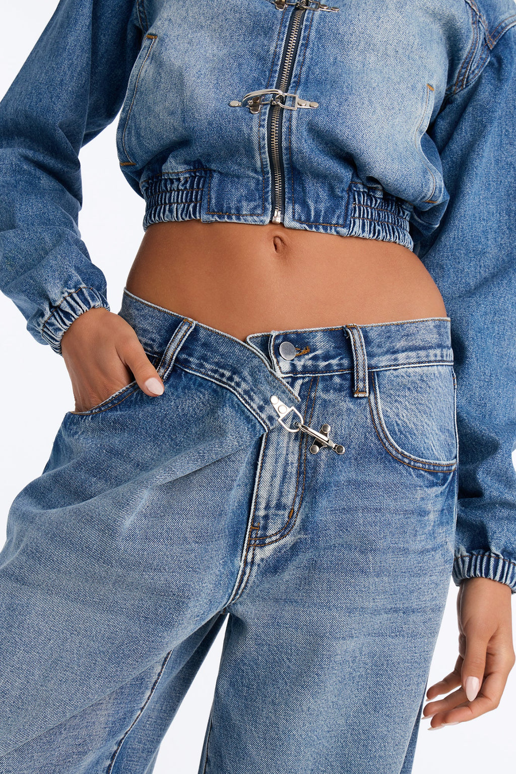 Canton Clasp Wide Leg Jeans - Dark Wash