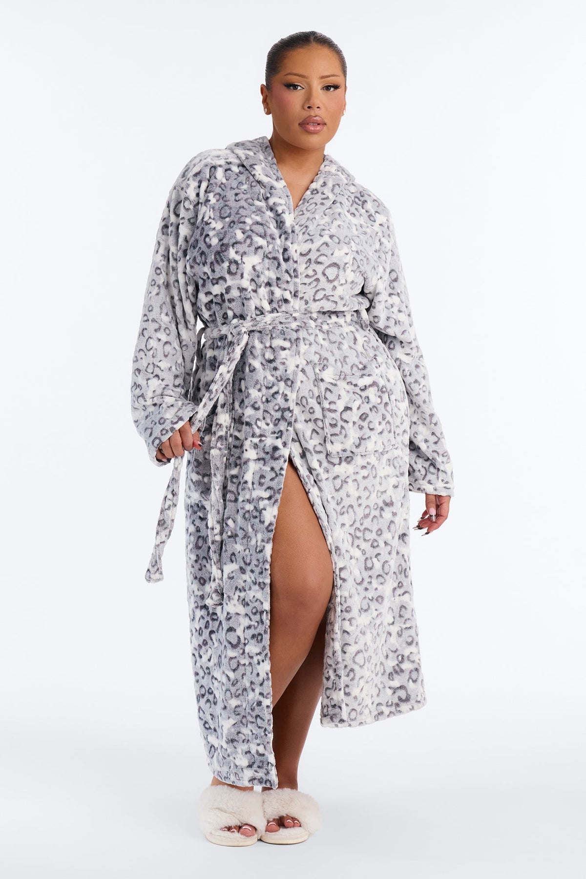Wild Chic Leopard Plush Hooded Robe - White/combo