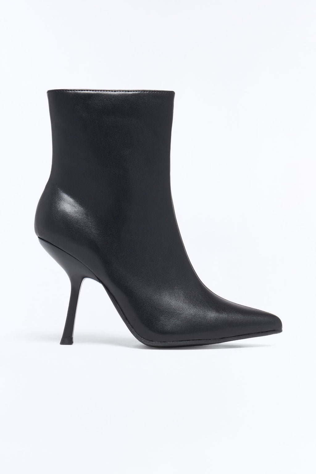 Catching Feelings Heeled Booties - Black