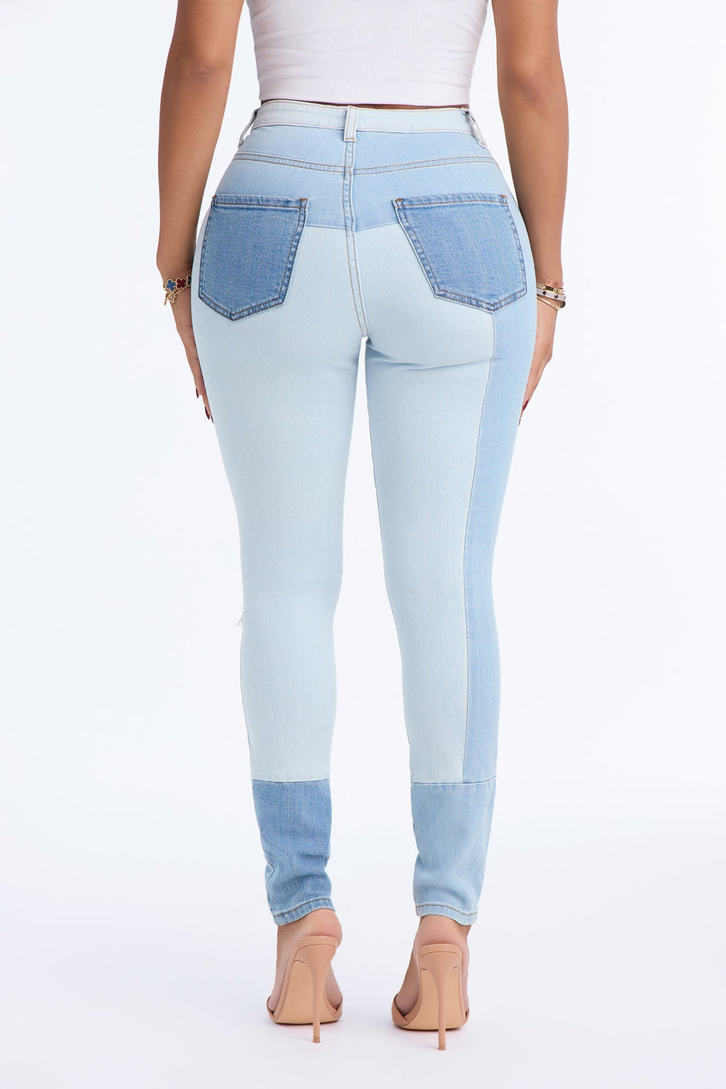 Picture It Booty Rip Skinny Jeans - Light Wash