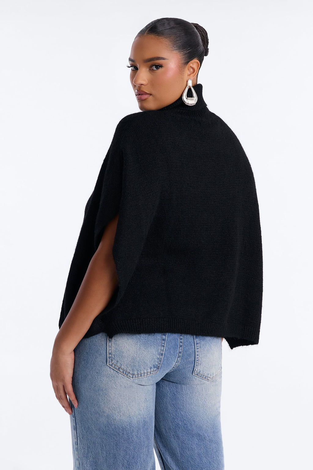 Spiced Treats Pullover Sweater - Black