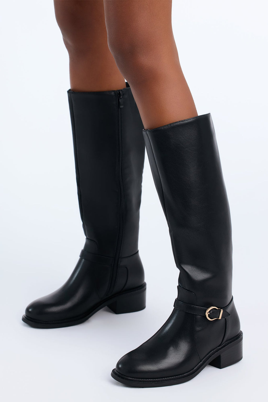 Axel Hardware Flat Boots - Black