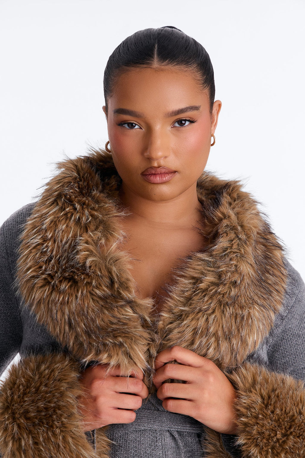 Laura Faux Fur Trim Sweater Short Set - Grey/combo