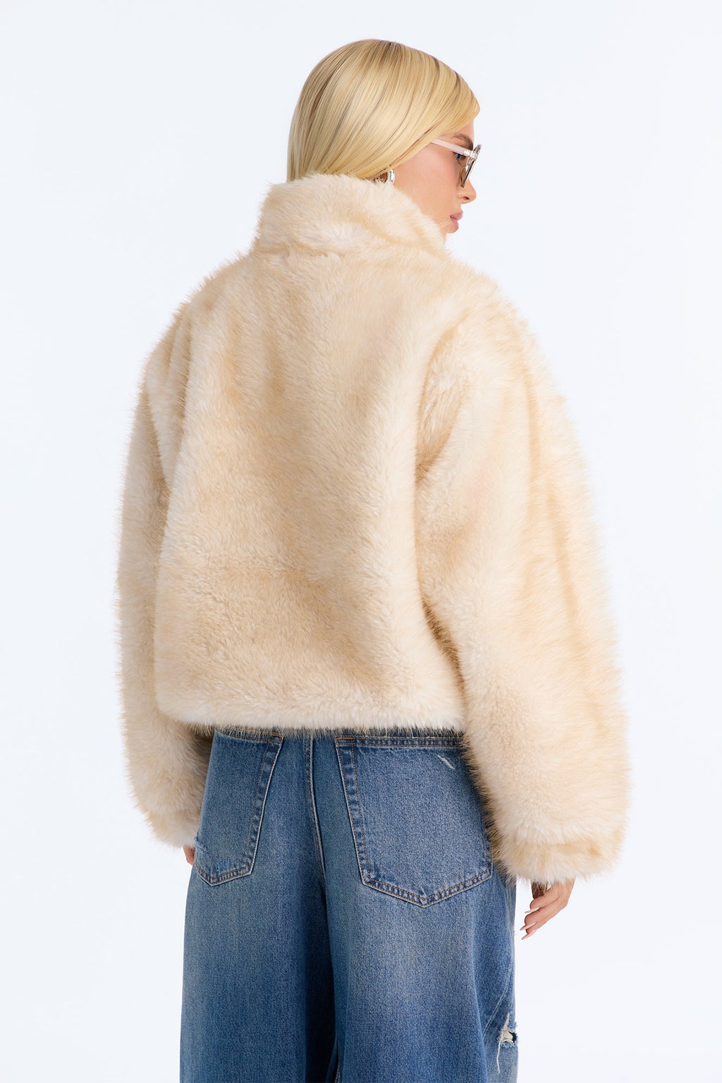 Kualene Faux Fur Oversized Quarter Zip Pullover Coat - Ivory