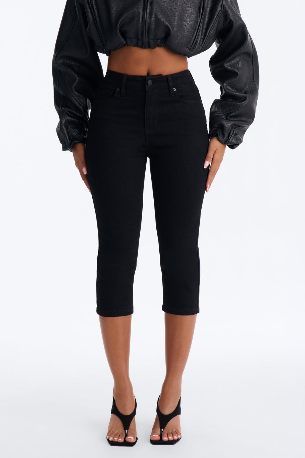 Vibe Check Curvy Stretch Capri Jeans - Black