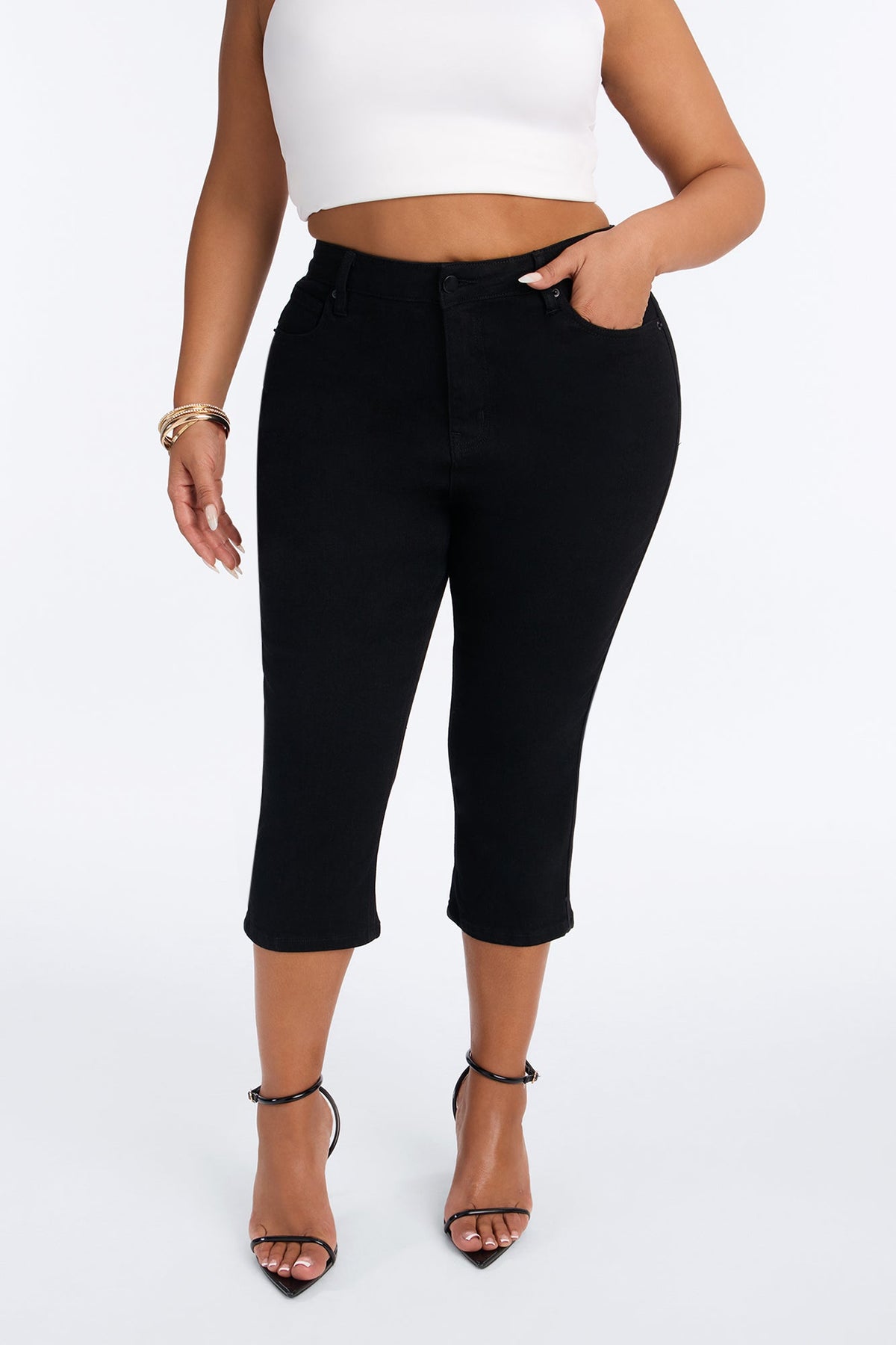 Vibe Check Curvy Stretch Capri Jeans - Black