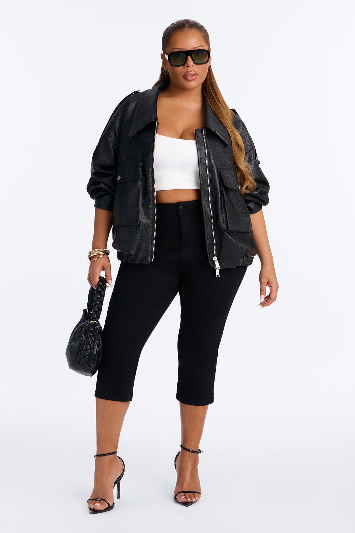 Vibe Check Curvy Stretch Capri Jeans - Black