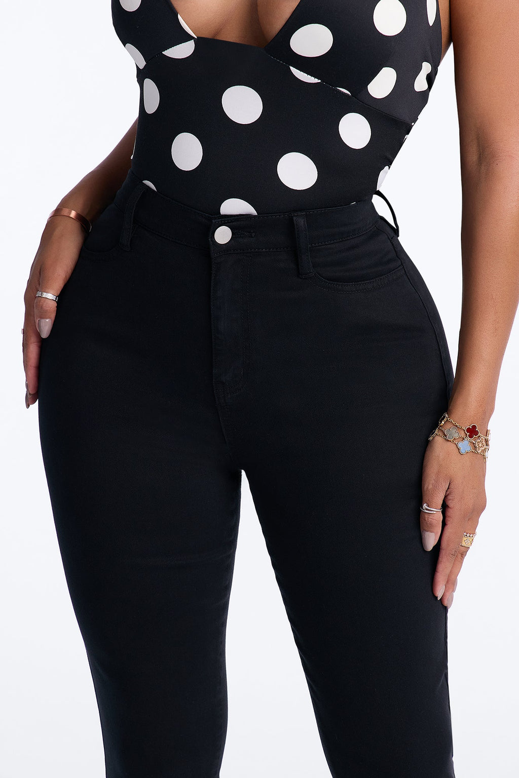 Classic Color High Waist Capri Jeans - Black