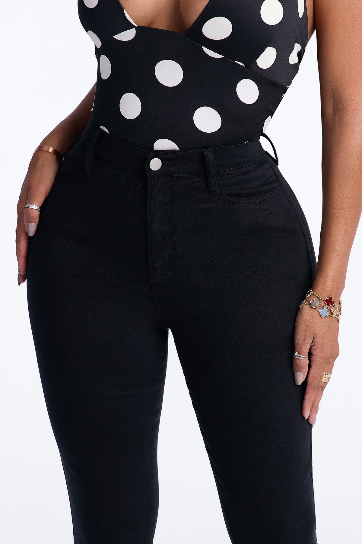 Classic Color High Waist Capri Jeans - Black