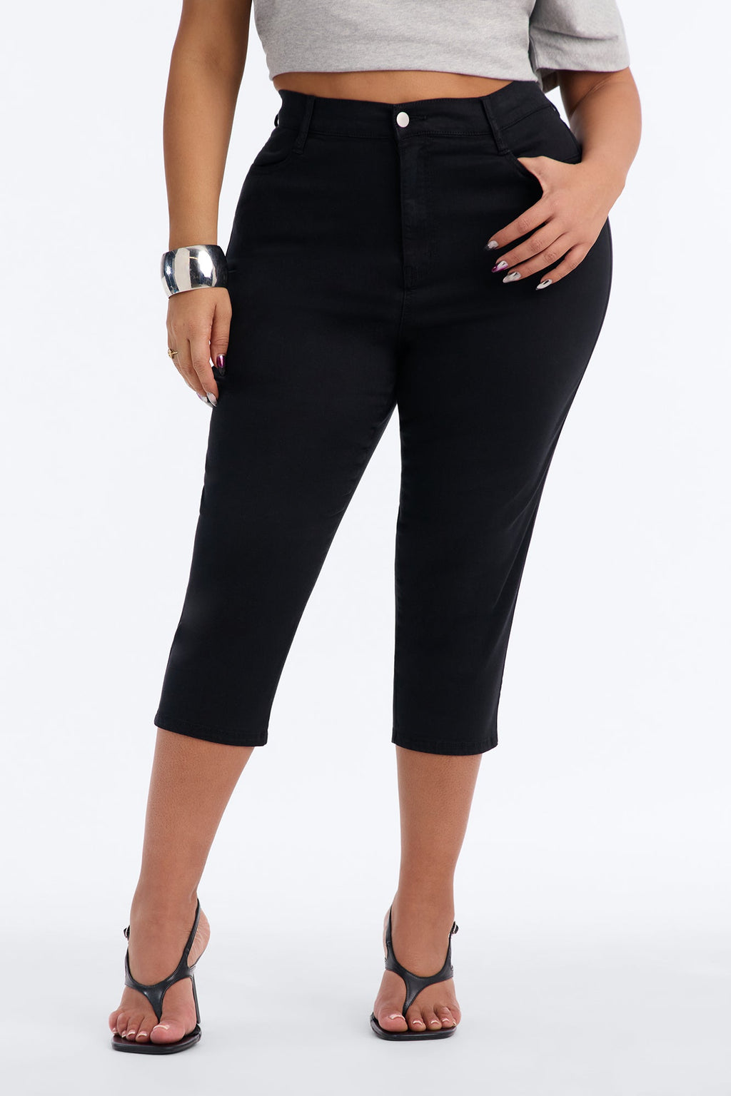 Classic Color High Waist Capri Jeans - Black