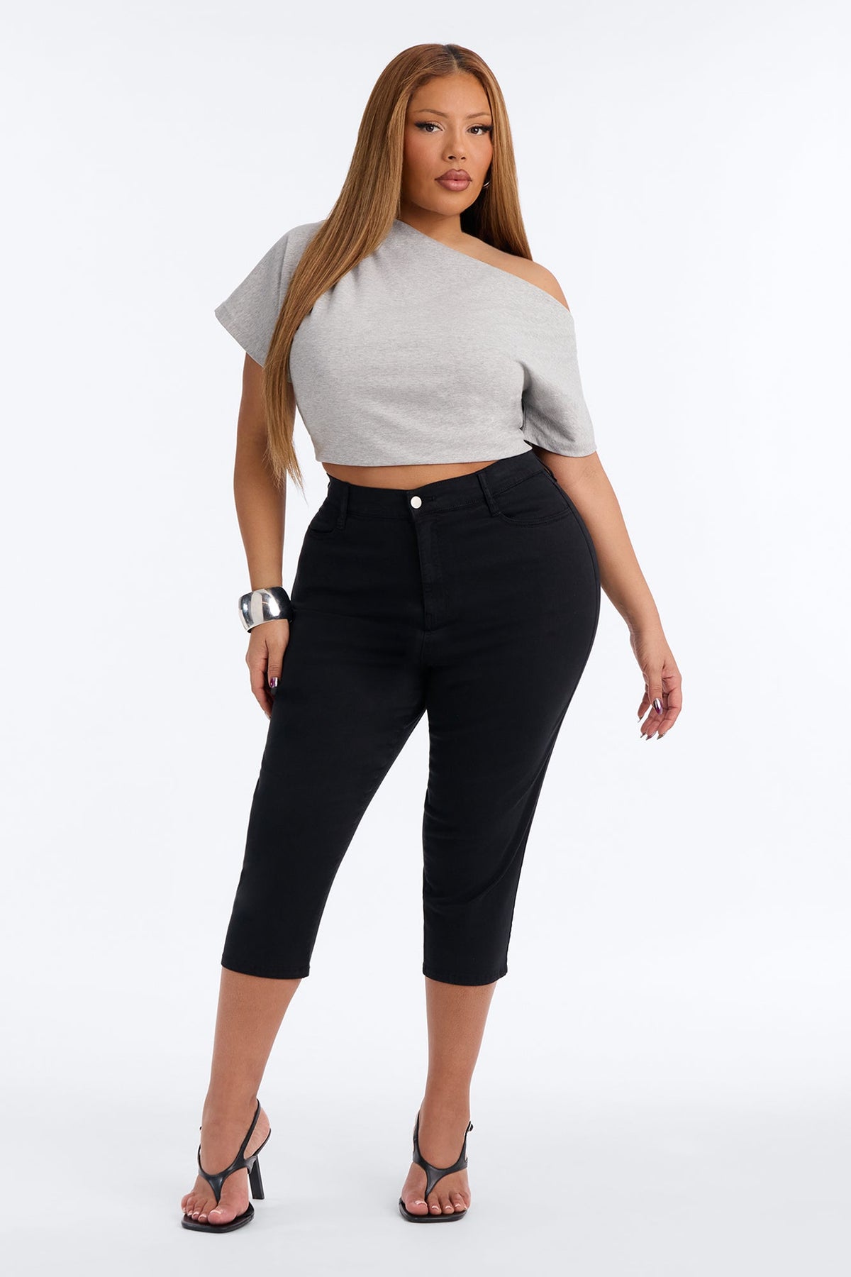 Classic Color High Waist Capri Jeans - Black