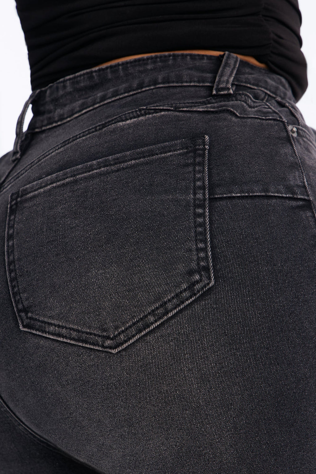 Classic Curvy High Rise Stretch Capri Skinny Jeans - Black Wash
