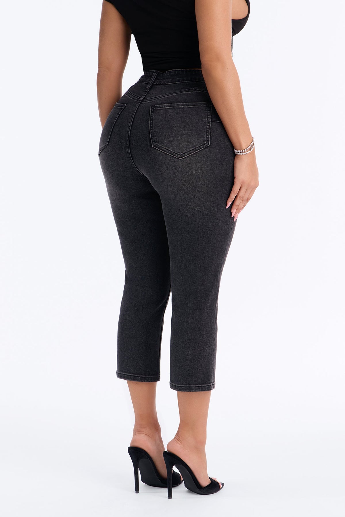 Classic Curvy High Rise Stretch Capri Skinny Jeans - Black Wash