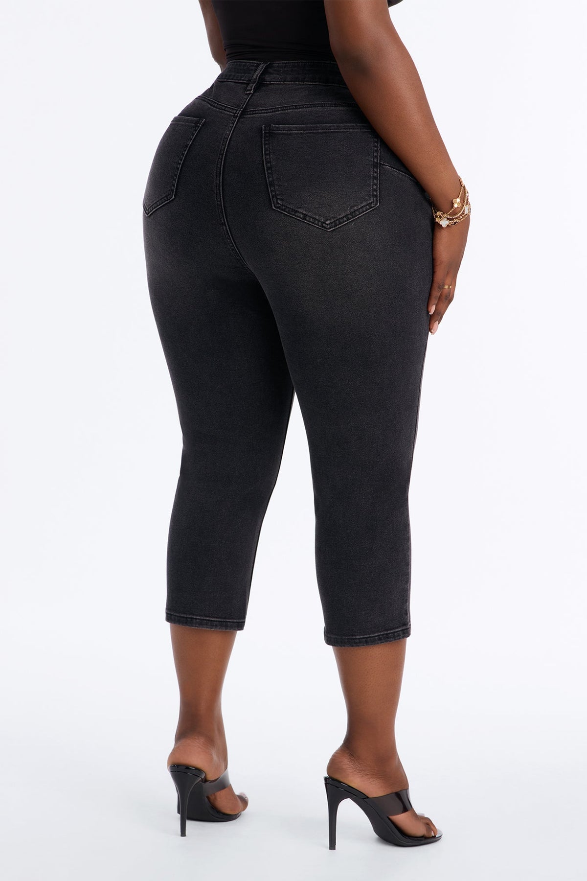 Classic Curvy High Rise Stretch Capri Skinny Jeans - Black Wash