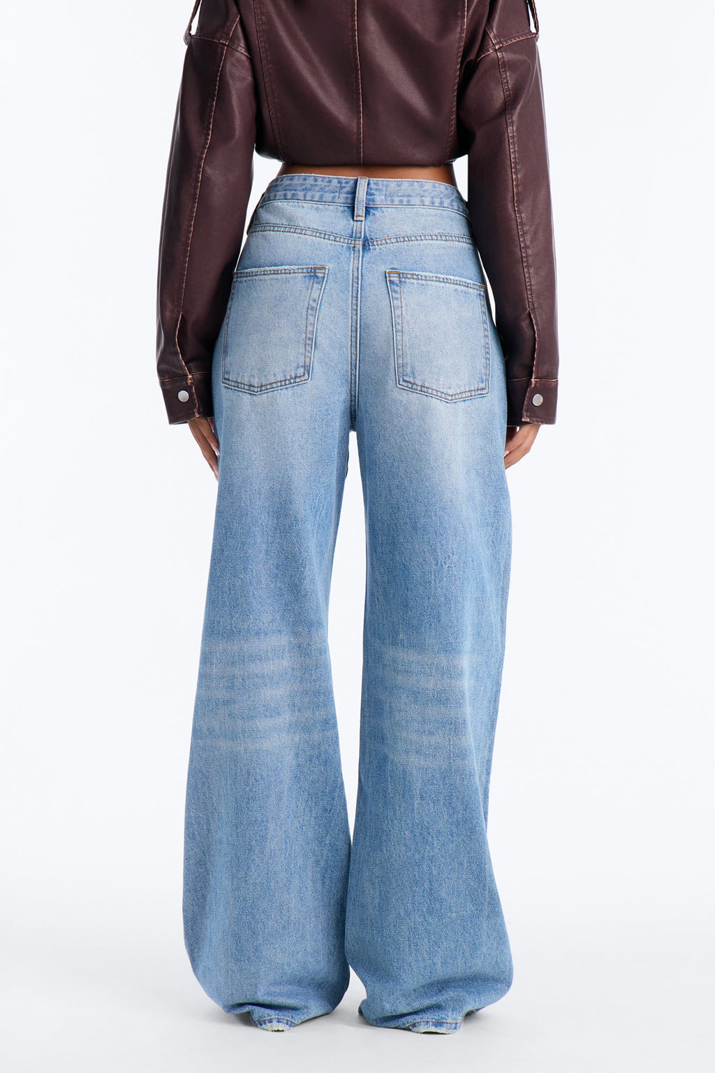 Back On Track Baggy Dad Jeans - Medium Wash