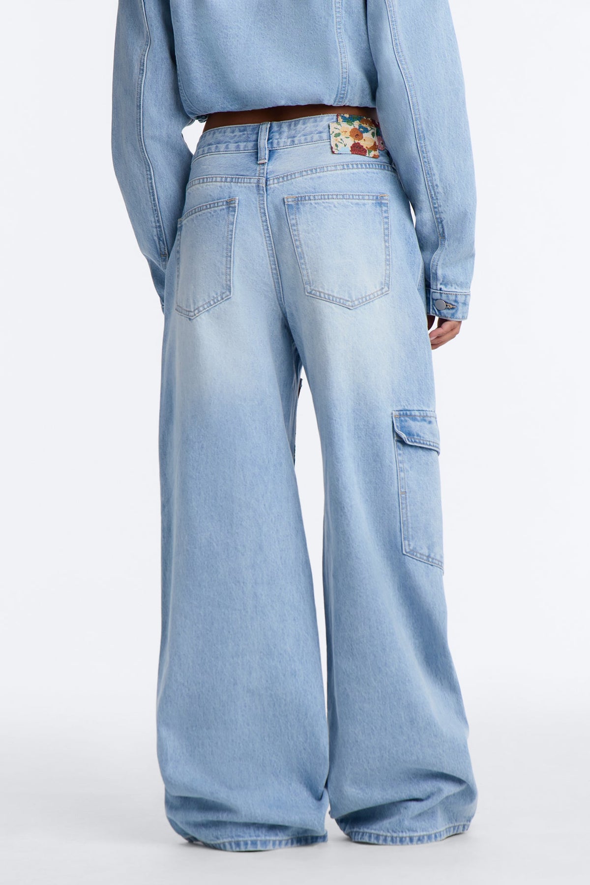 Keepsake Tapestry Cargo Wide Leg Jeans - Light Wash