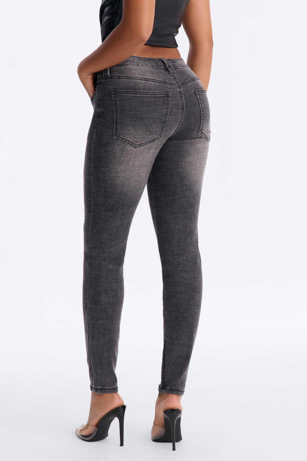 Wynwood Low Rise Zipped Skinny Jeans - Grey