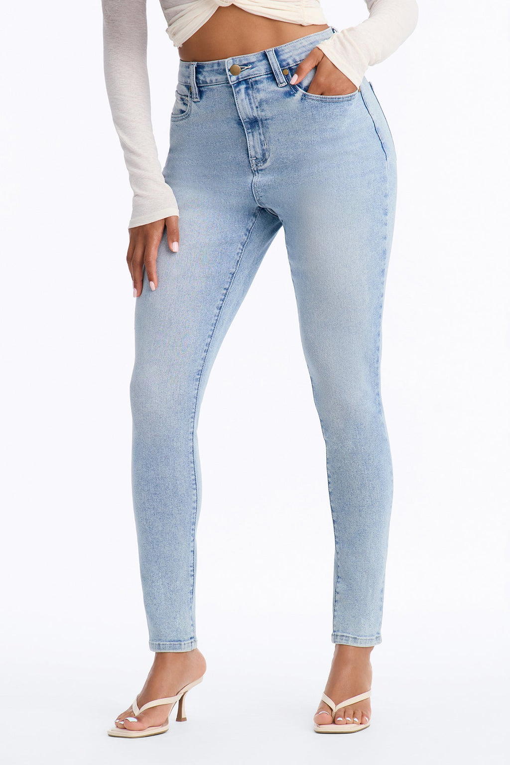 Sally High Rise Embroidered Skinny Jeans - Light Wash