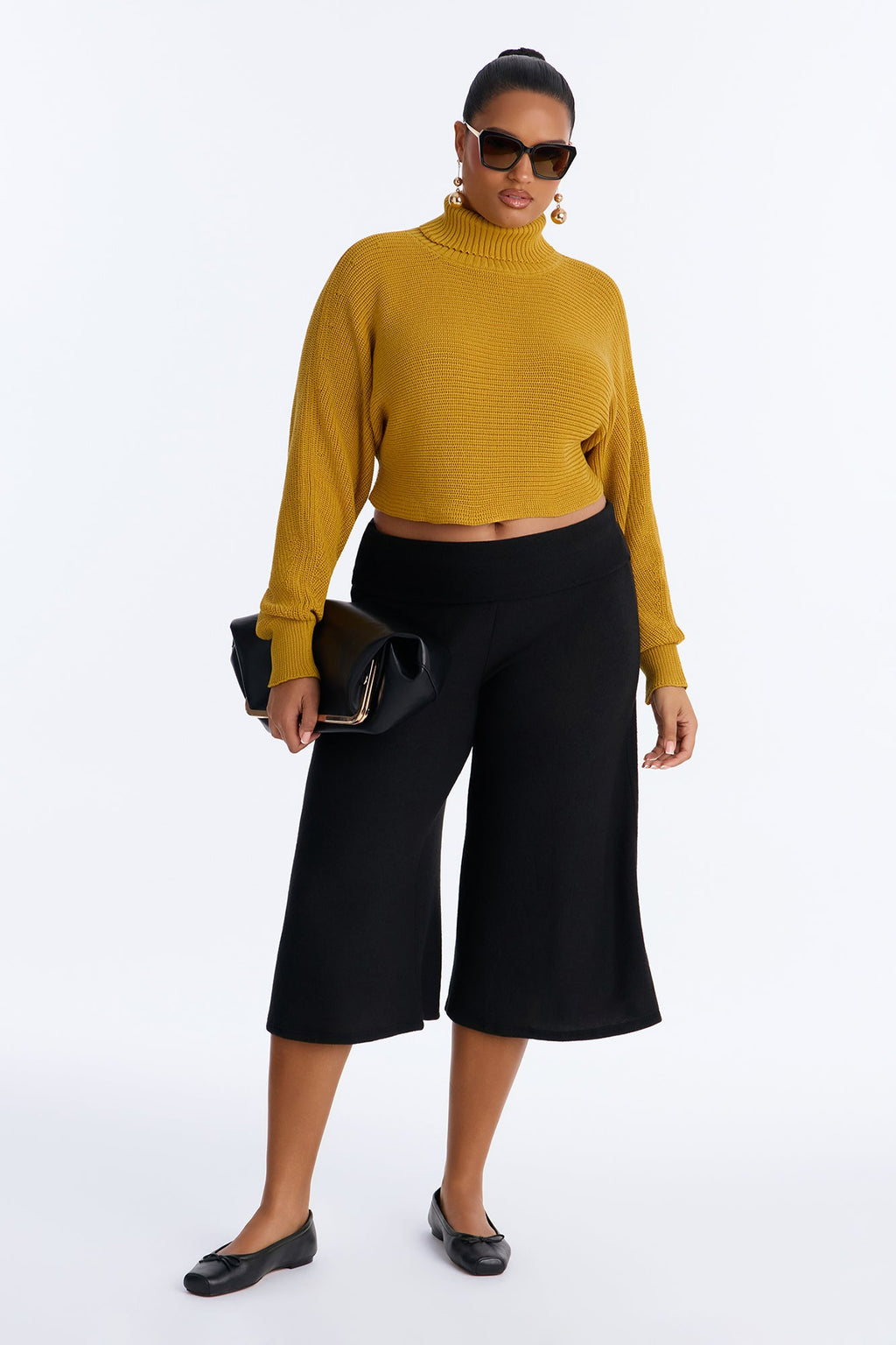 Deana Cropped Turtleneck Sweater - Mustard