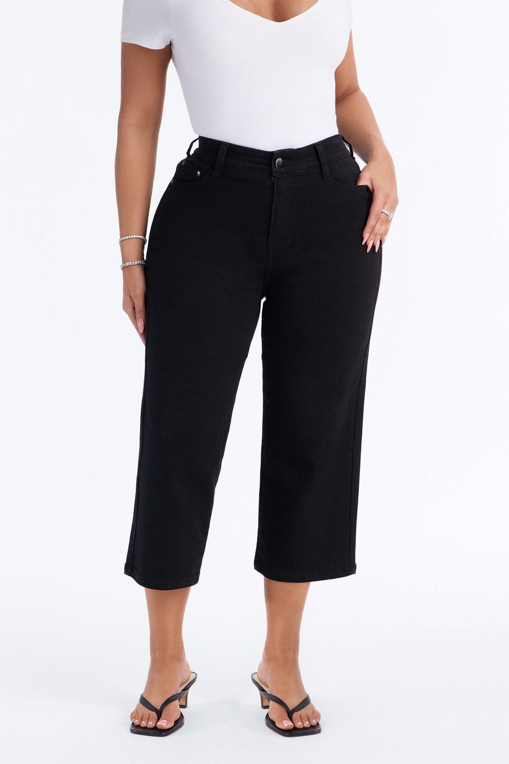 Simply Basic Stretch Capri Jeans - Black