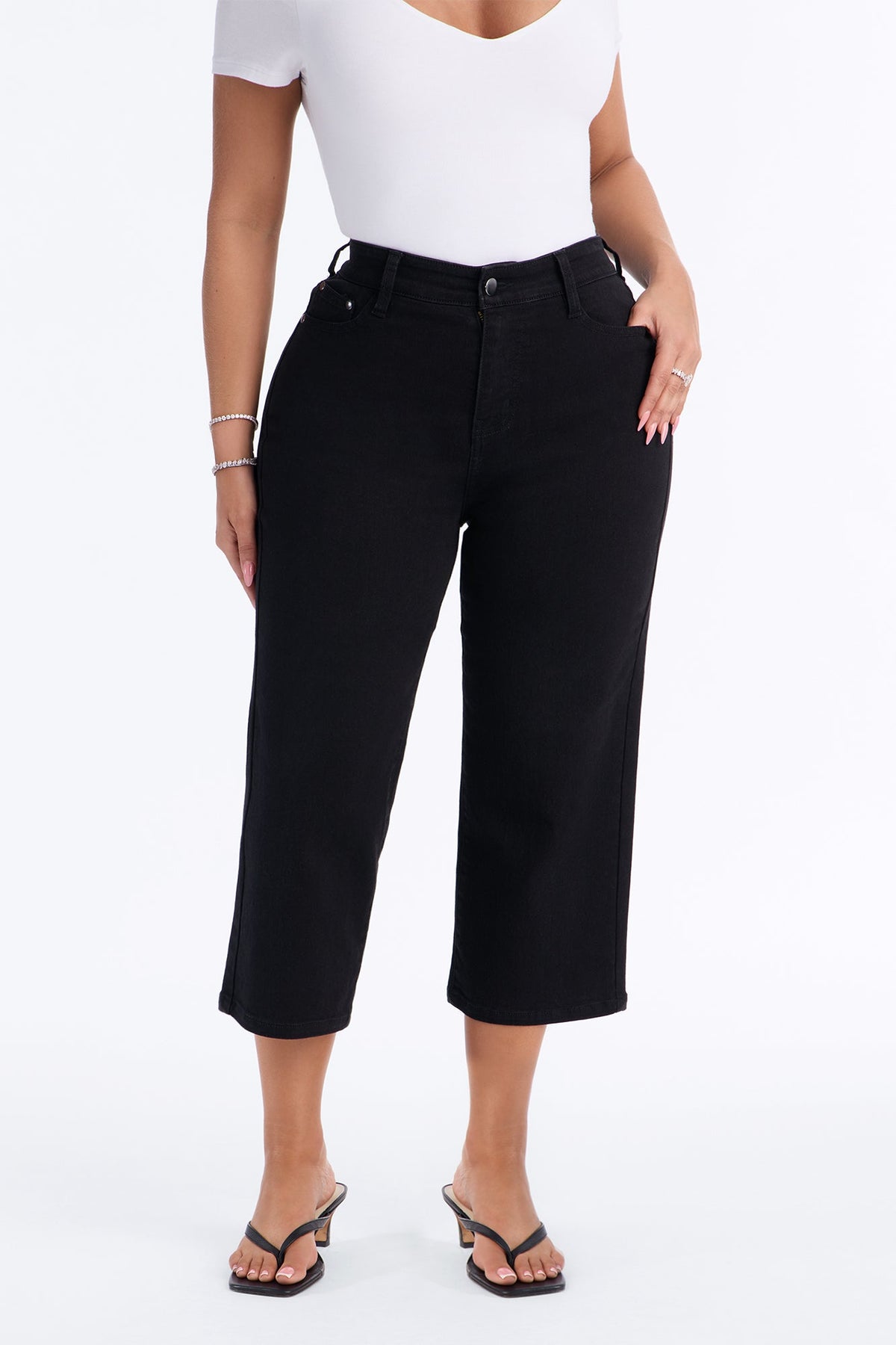 Simply Basic Stretch Capri Jeans - Black