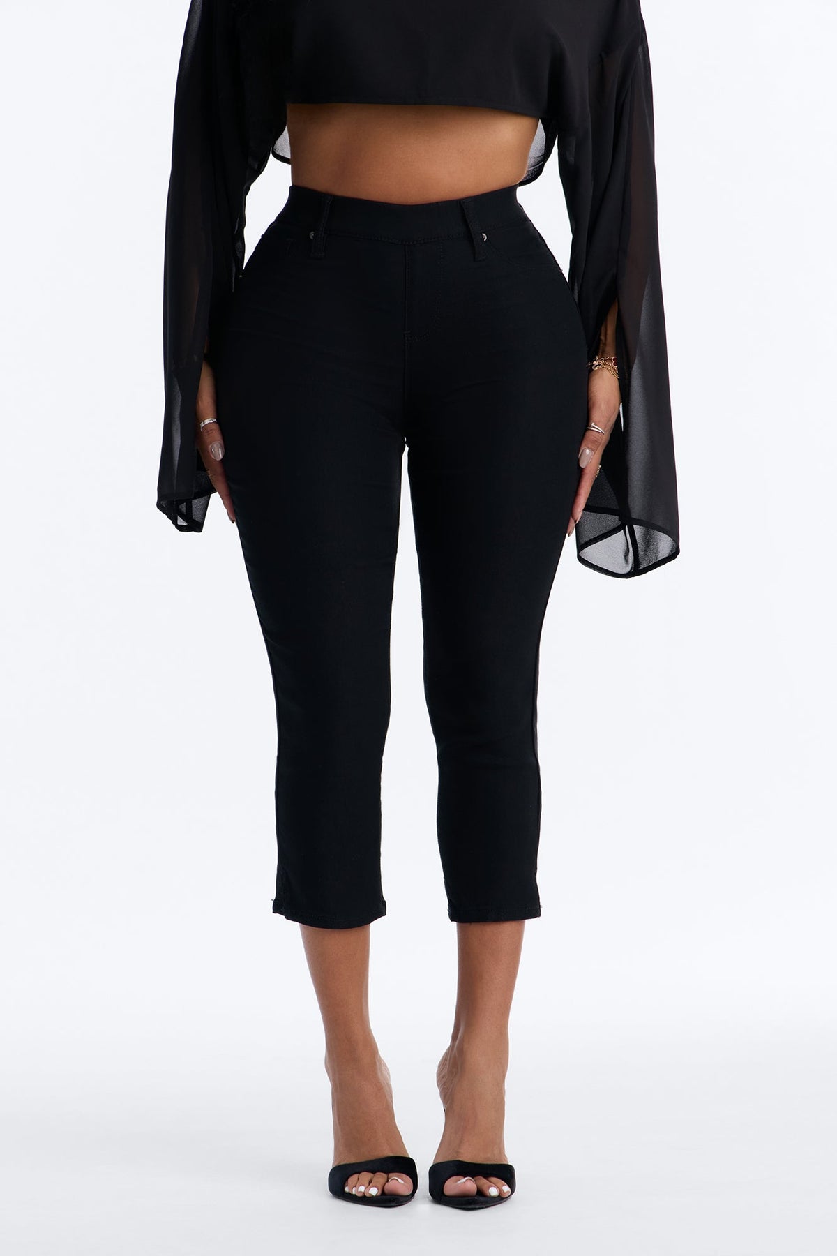 Paloma High Rise Super Stretch Skinny Capri Jeans - Black