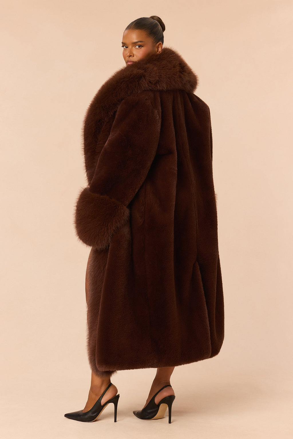 Soft Statement Faux Fur Coat - Chocolate