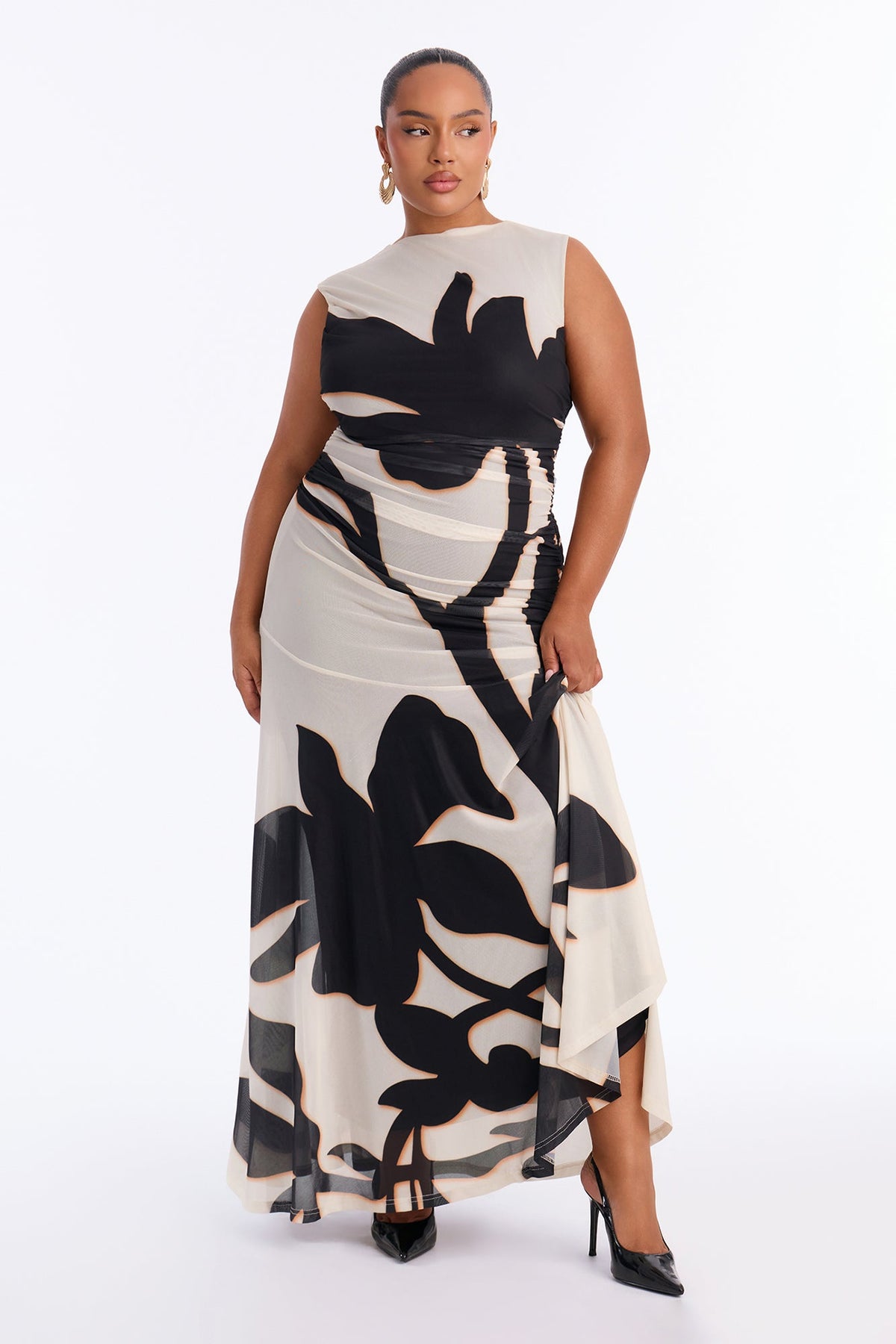 Aviana Mesh Maxi Dress - White/combo
