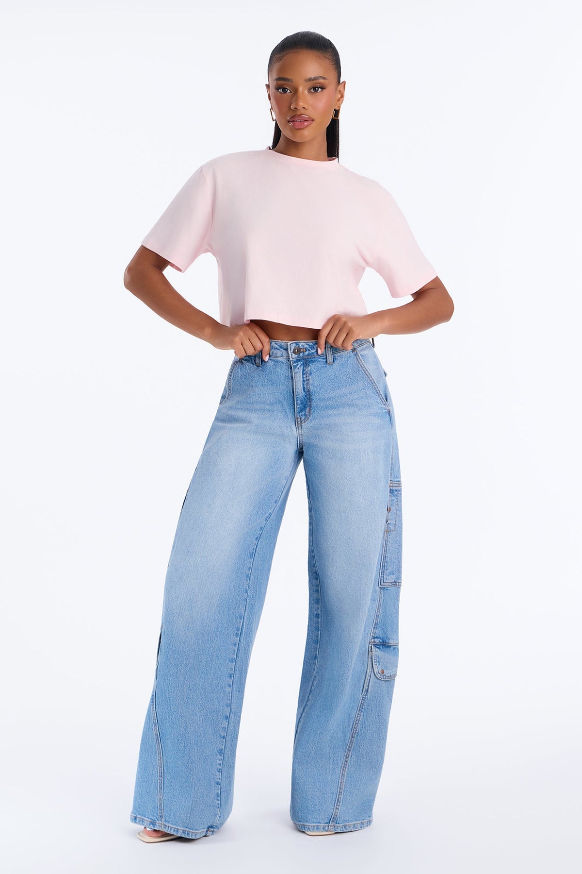Mott Street Cargo Wide Leg Jeans - Light Wash