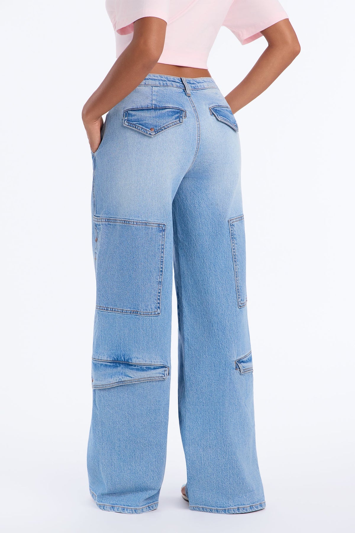 Mott Street Cargo Wide Leg Jeans - Light Wash
