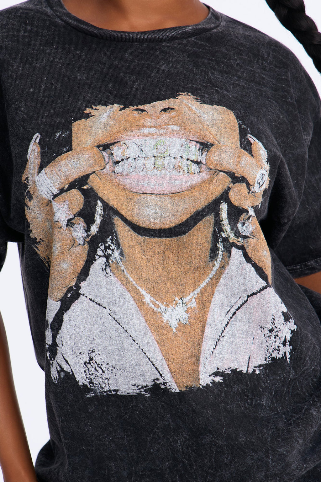 Smiling Grillz Washed Tee - Black