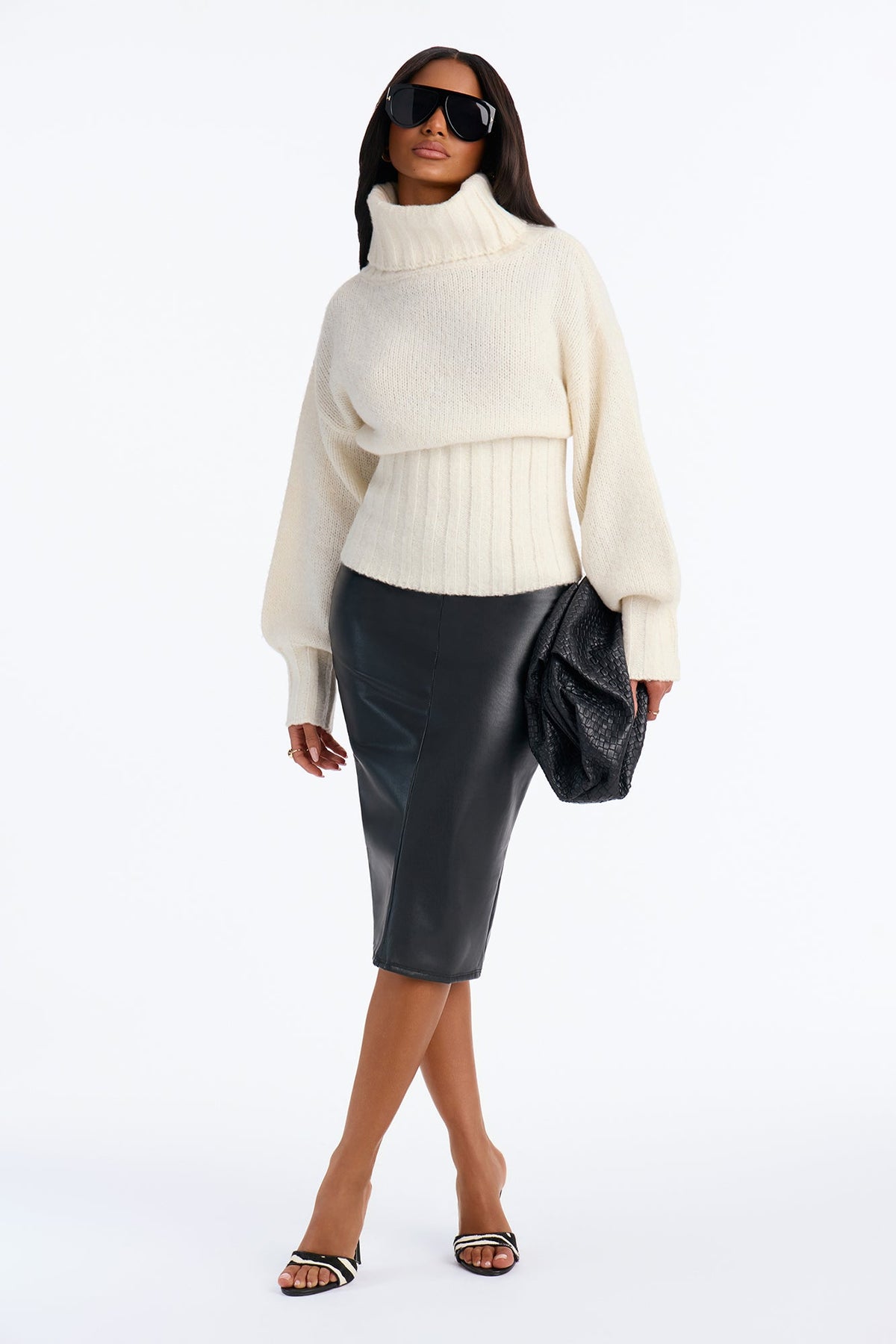 Riley Turtle Neck Fitted Pullover Sweater - Cream