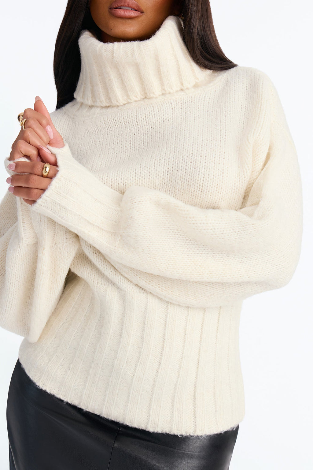 Riley Turtle Neck Fitted Pullover Sweater - Cream
