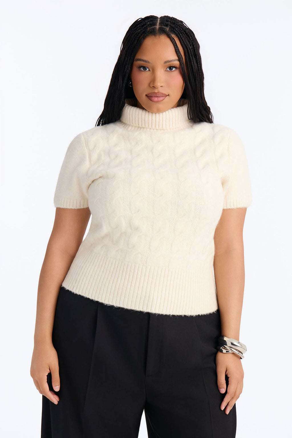 Deana Short Sleeve Cable Knit Pullover Sweater - Cream