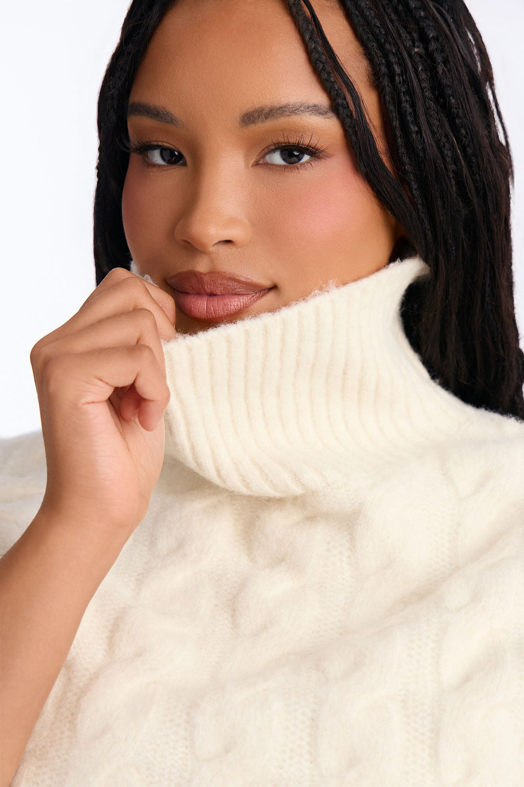 Deana Short Sleeve Cable Knit Pullover Sweater - Cream