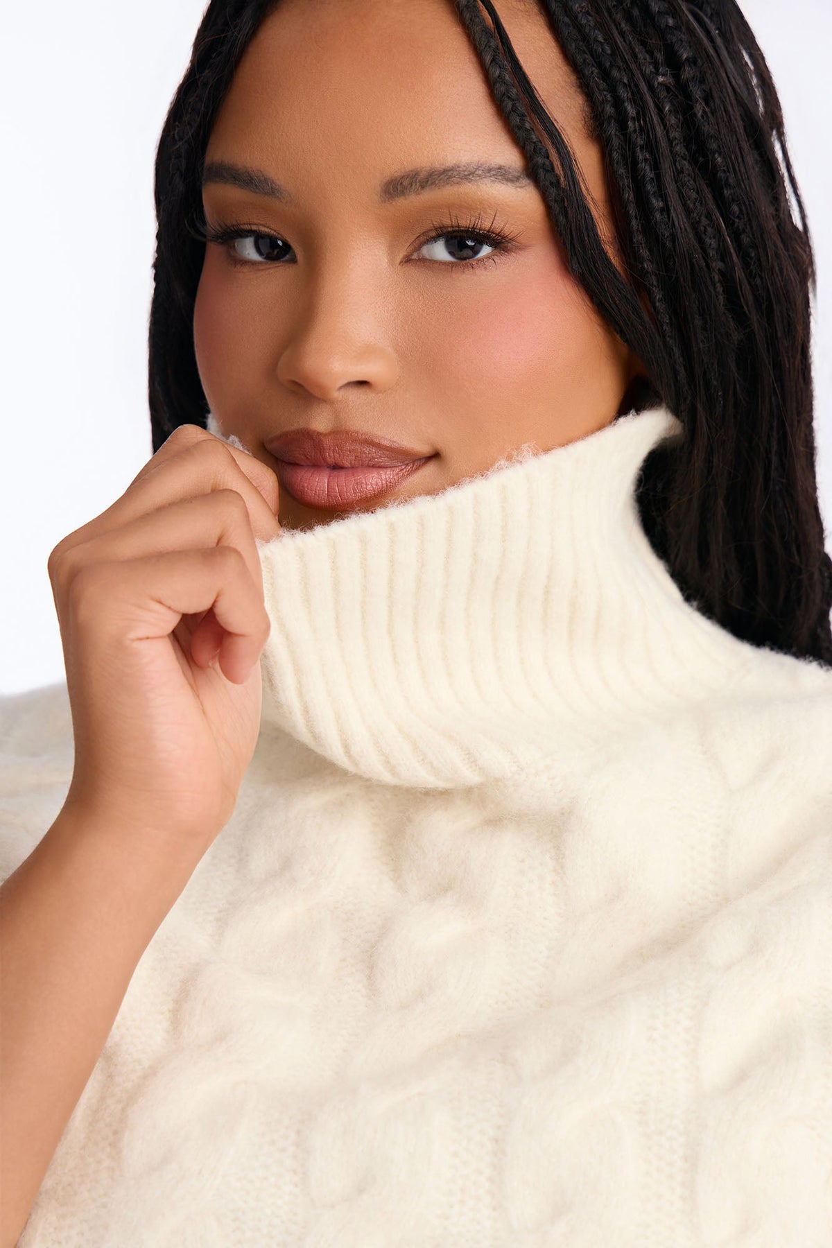Deana Short Sleeve Cable Knit Pullover Sweater - Cream
