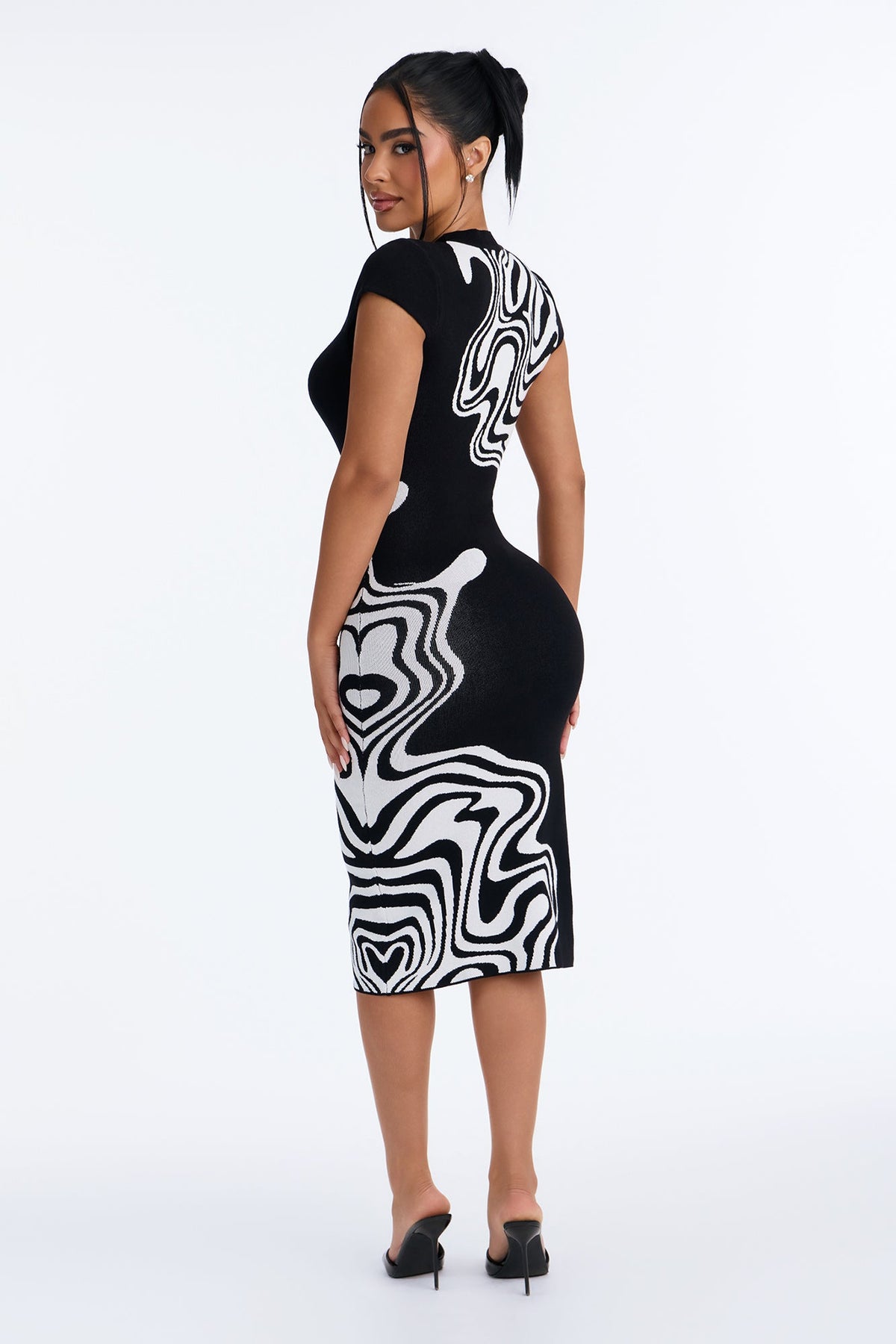 Chantel Abstract Sleeveless Midi Dress - Black/White