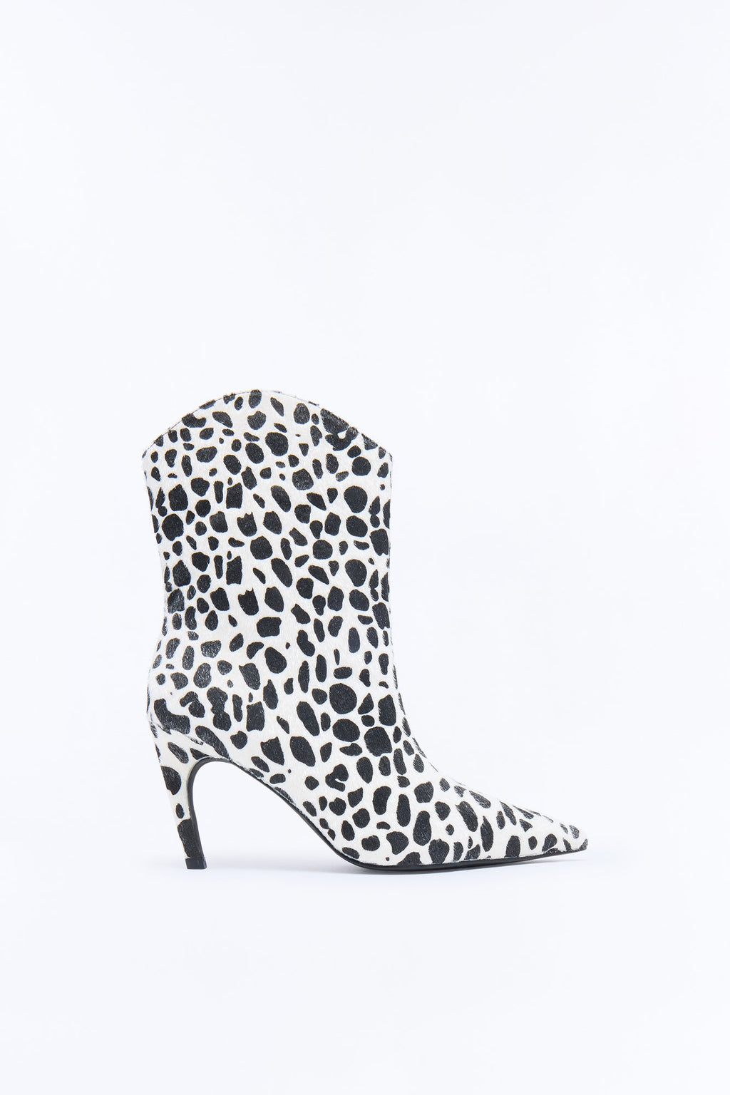 Mae Pointed Toe Booties - White/Black