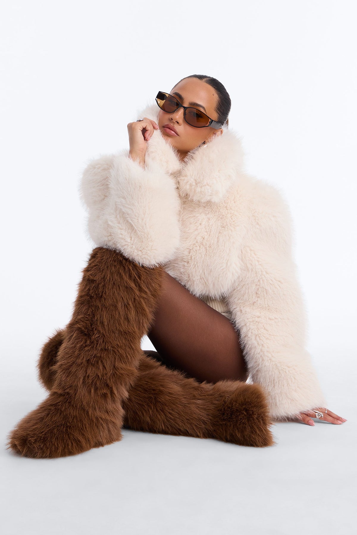Arctic Faux Fur Boots - Brown