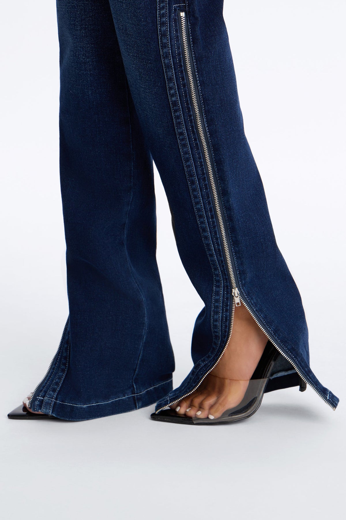 Split Decision Zipped Moto Skinny Jeans - Dark Wash