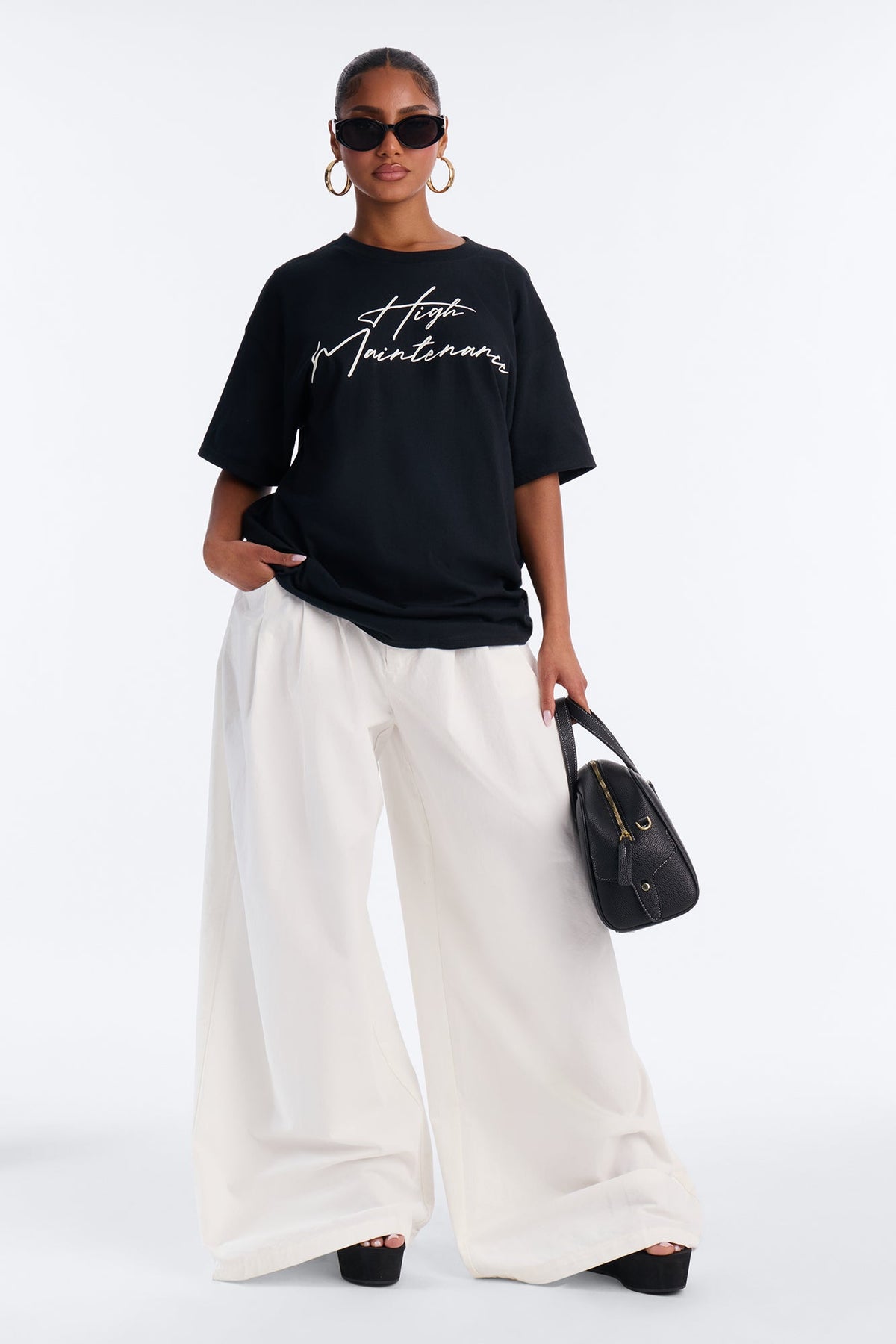 Diva Standards Oversized Tee - Black