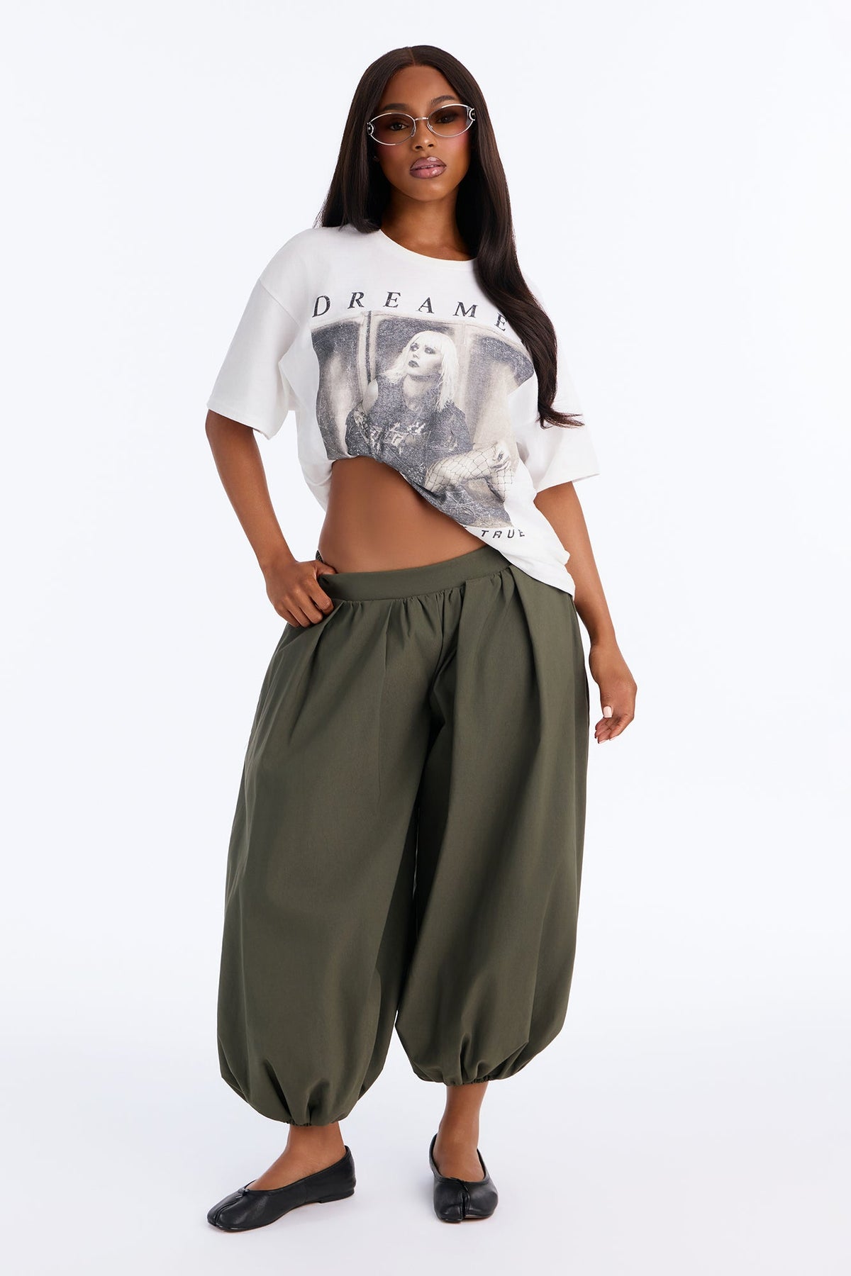 Im A Dreamer Portrait Tee - White